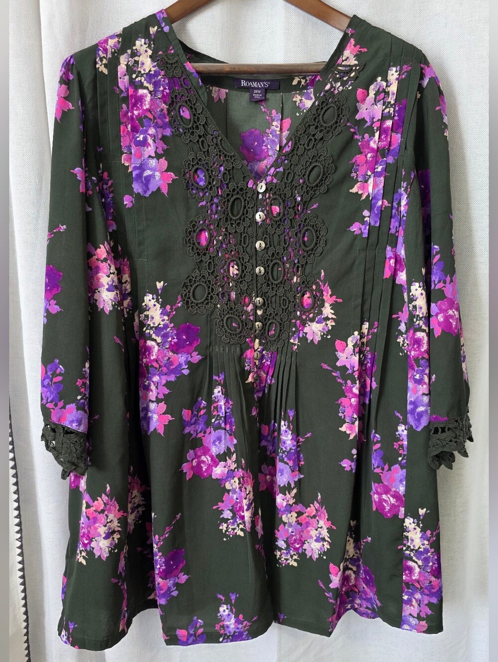 Roaman’s Plus Size 28W Gray & Purple Floral Top